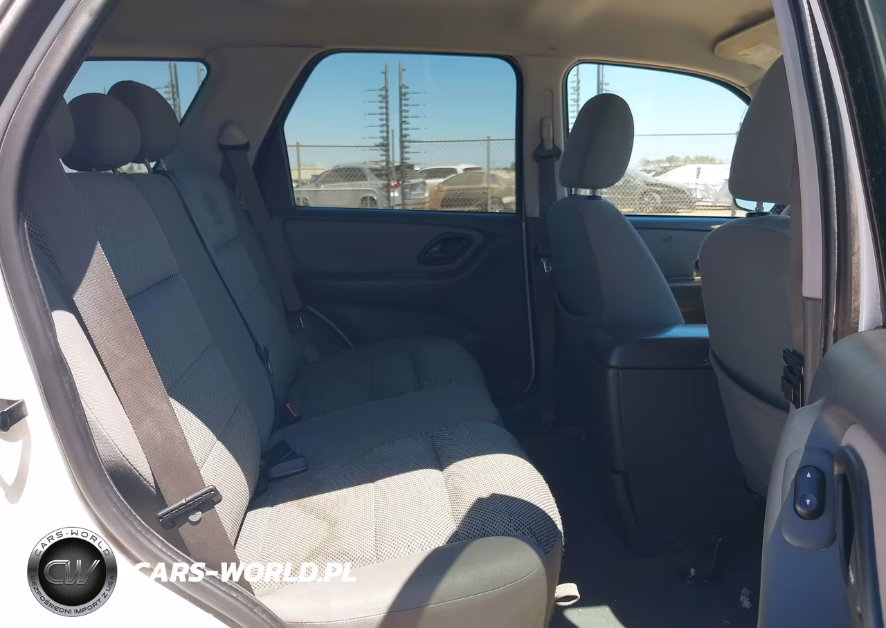2005 Ford Escape Xlt VIN:1FMCU93185KA44815 - 8