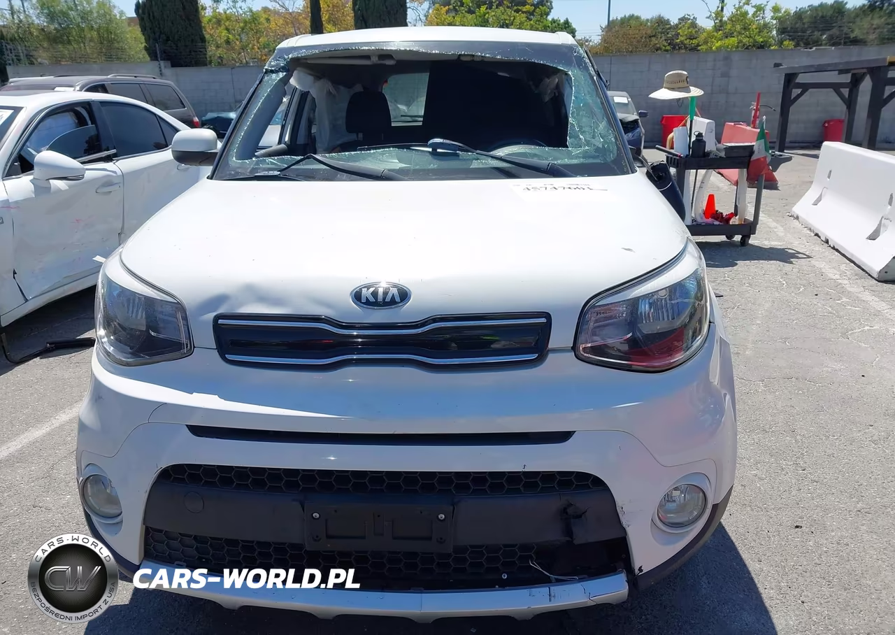 2018 Kia Soul + VIN:KNDJP3A56J7527433 - 13