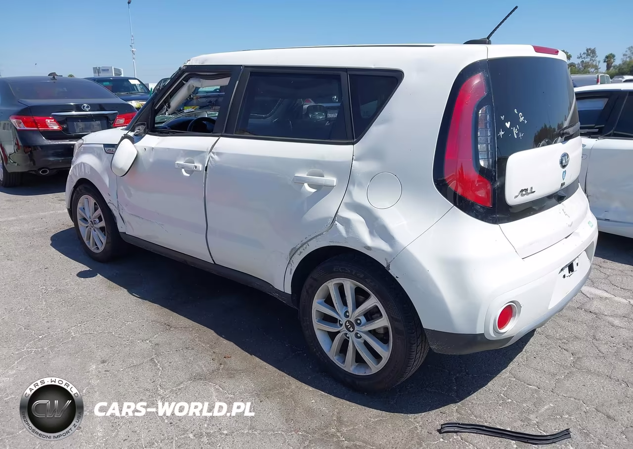 2018 Kia Soul + VIN:KNDJP3A56J7527433 - 3