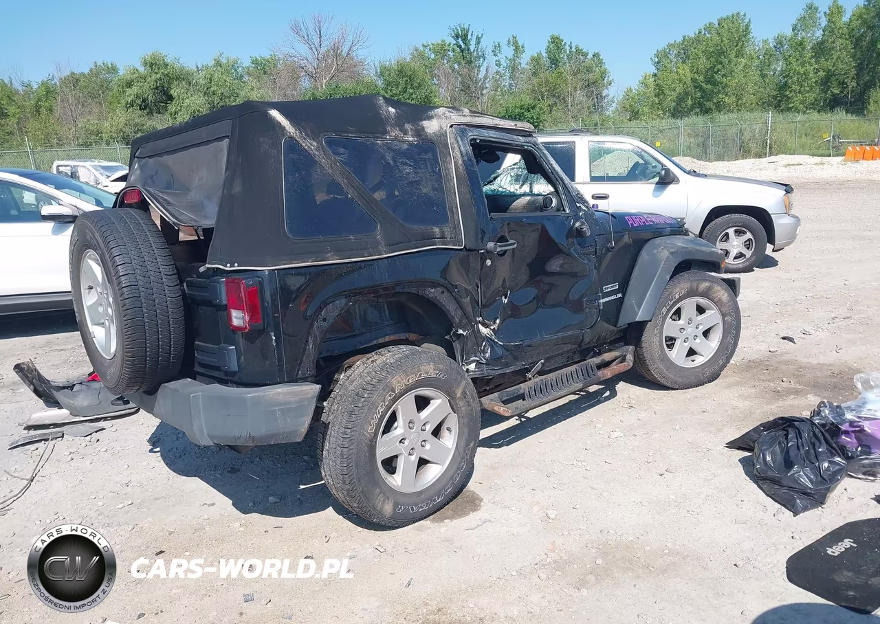 2012 Jeep Wrangler Sport VIN:1C4AJWAG0CL143940 - 4