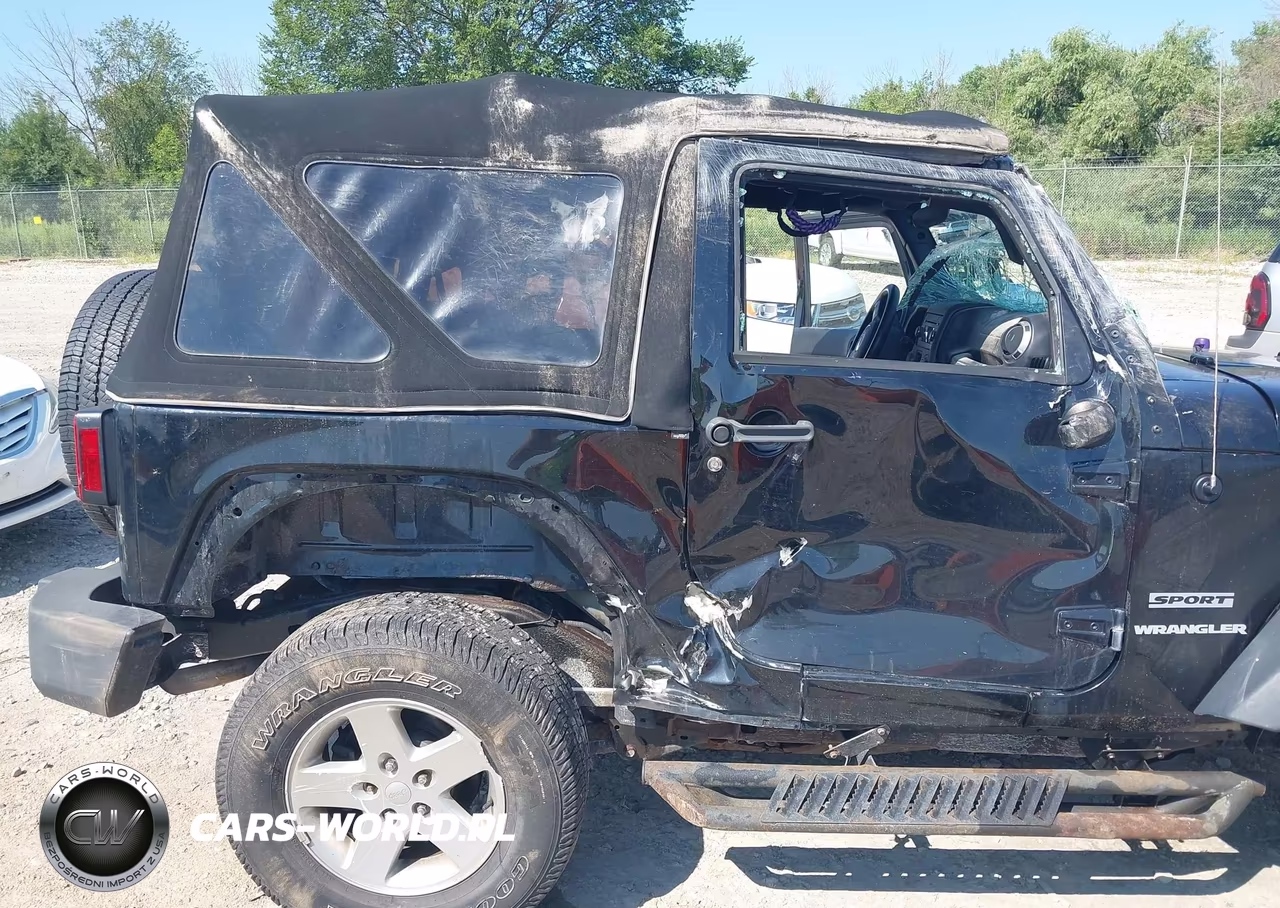 2012 Jeep Wrangler Sport VIN:1C4AJWAG0CL143940 - 6