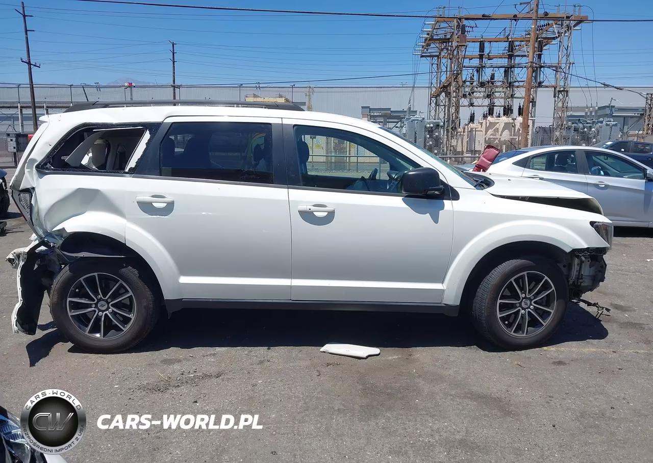 2018 Dodge Journey Se VIN:3C4PDCAB5JT519599 - 14