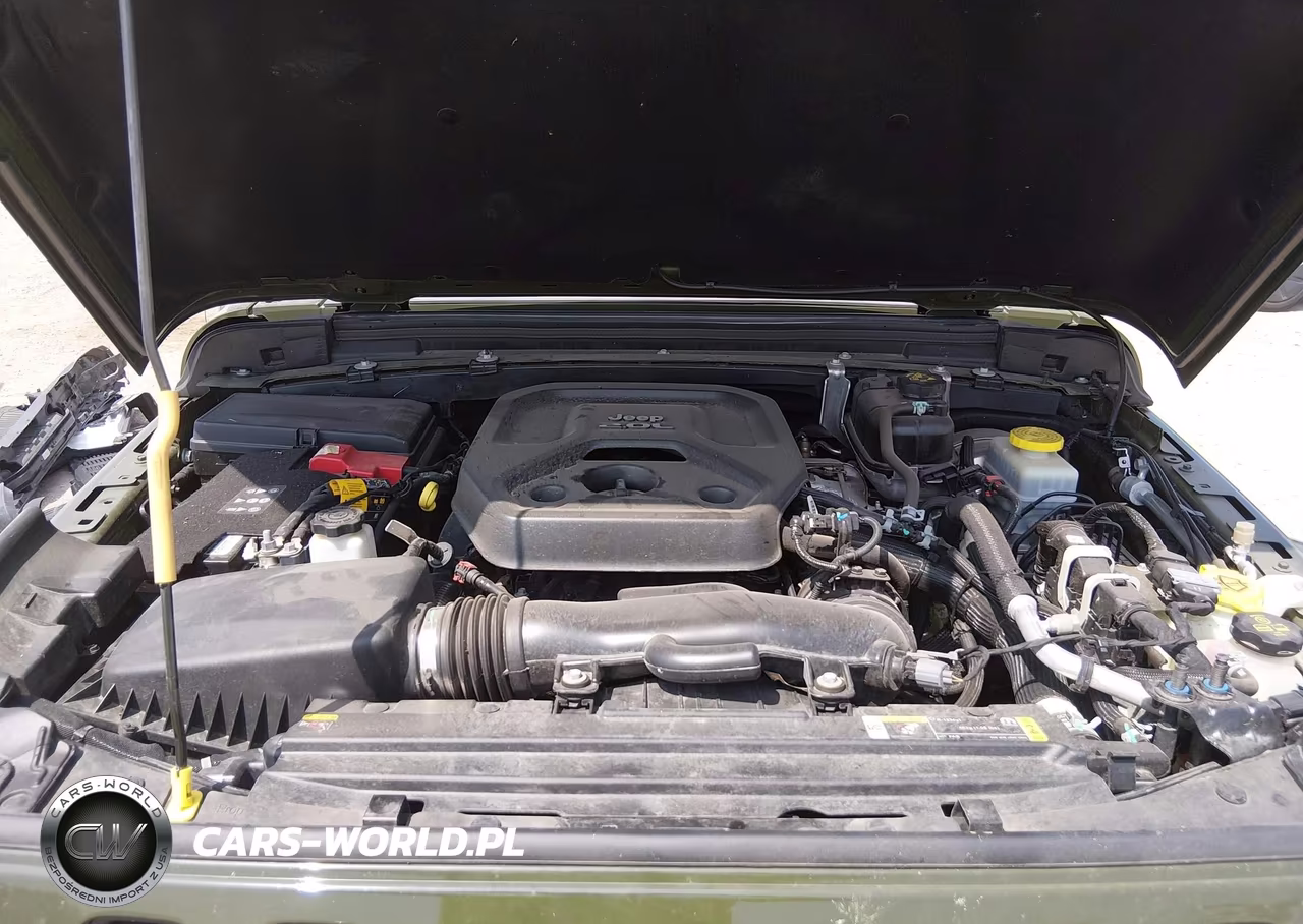 2021 Jeep Wrangler Unlimited Sahara Altitude 4X4 VIN:1C4HJXEN9MW558204 - 10