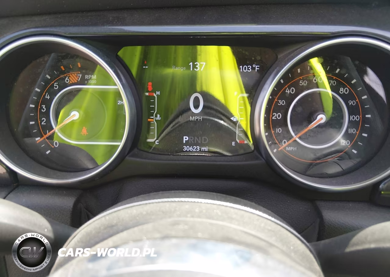 2021 Jeep Wrangler Unlimited Sahara Altitude 4X4 VIN:1C4HJXEN9MW558204 - 7