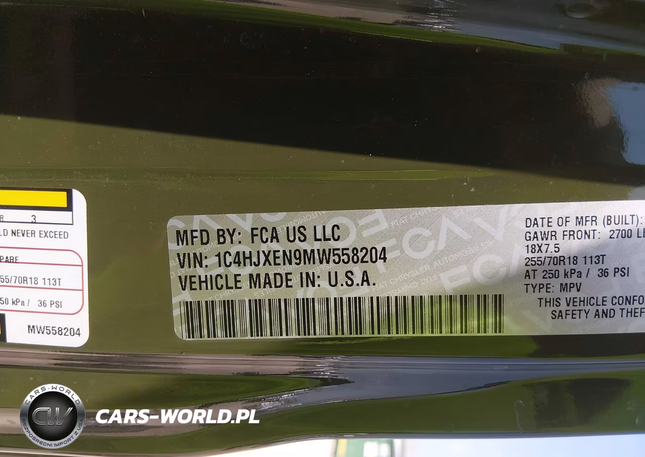 2021 Jeep Wrangler Unlimited Sahara Altitude 4X4 VIN:1C4HJXEN9MW558204 - 9