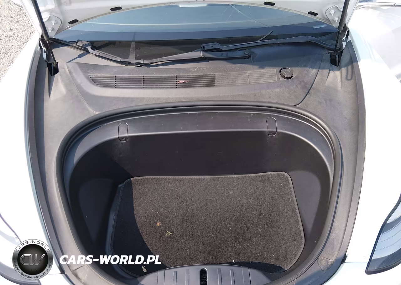 2018 Tesla Model 3 Long Range-Performance VIN:5YJ3E1EB5JF131197 - 10
