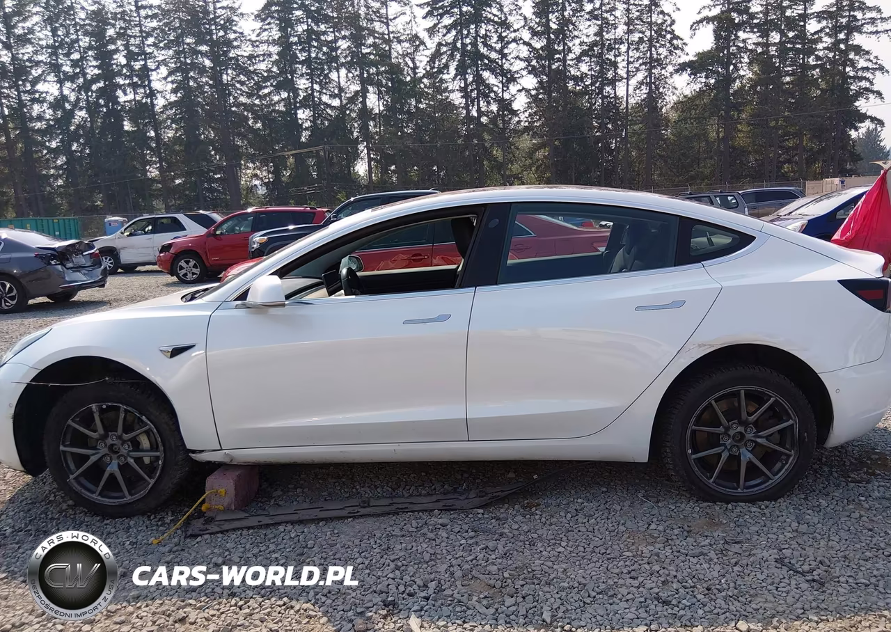 2018 Tesla Model 3 Long Range-Performance VIN:5YJ3E1EB5JF131197 - 14