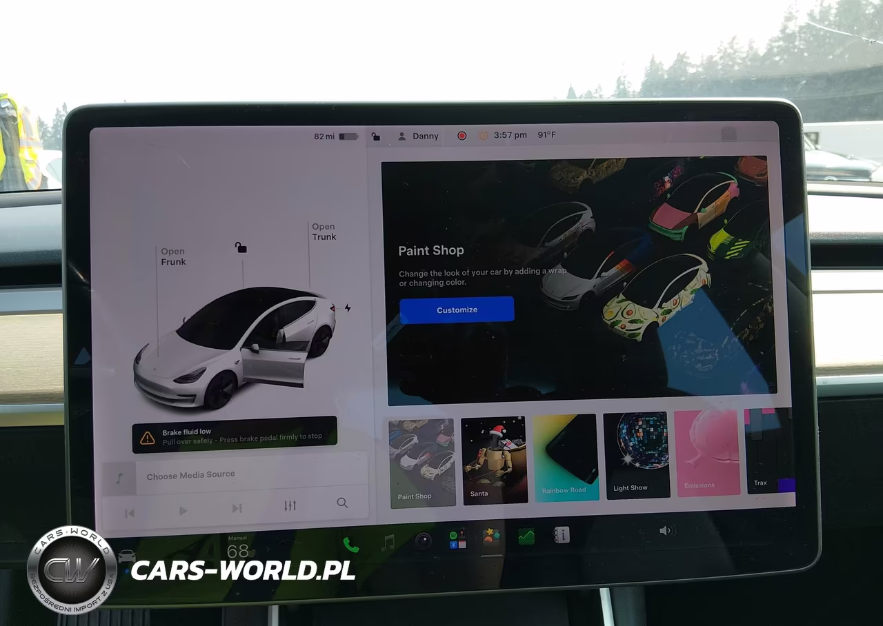 2018 Tesla Model 3 Long Range-Performance VIN:5YJ3E1EB5JF131197 - 18