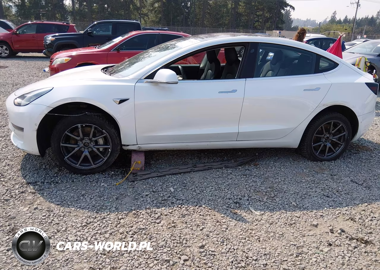 2018 Tesla Model 3 Long Range-Performance VIN:5YJ3E1EB5JF131197 - 6
