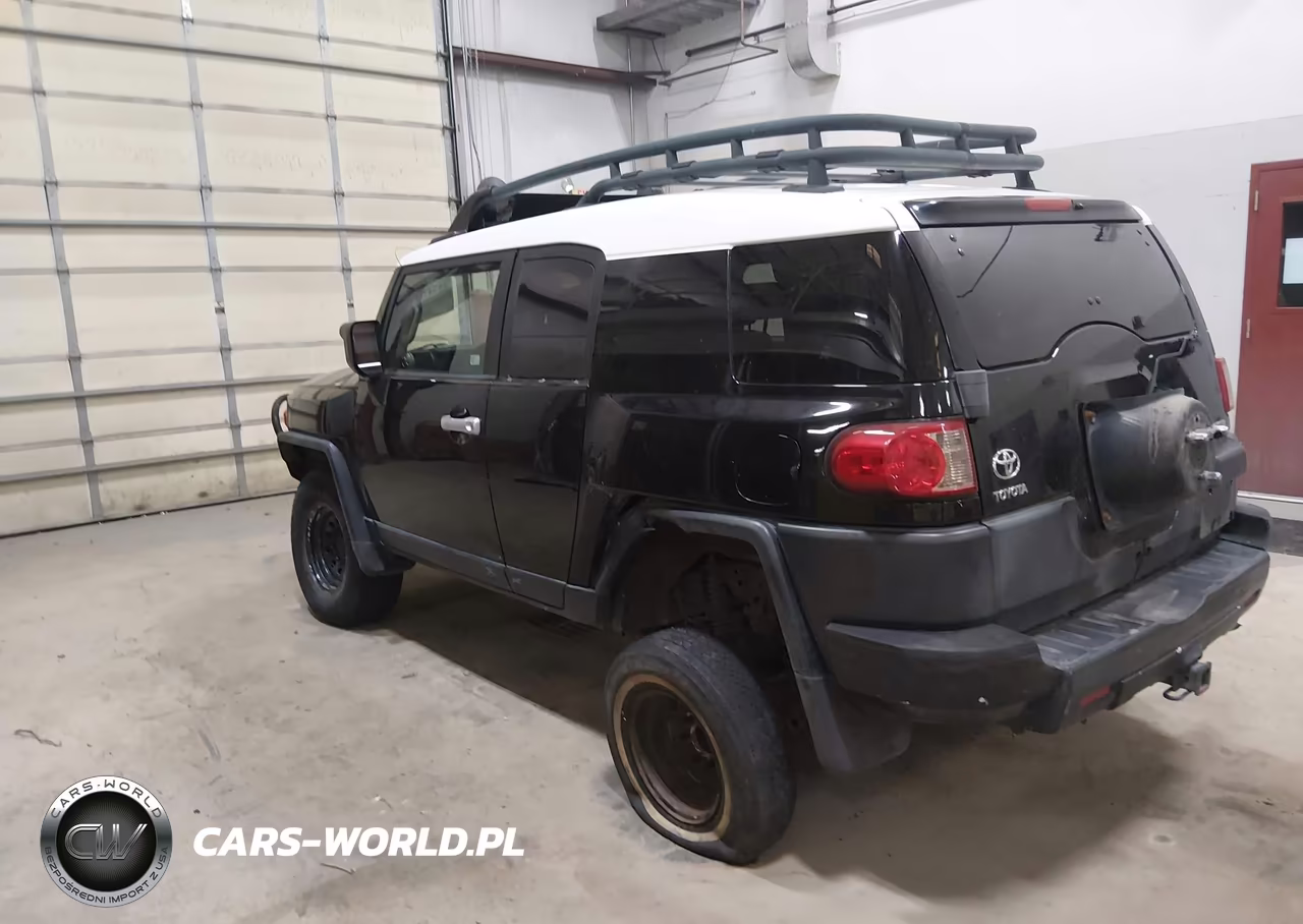 2008 Toyota Fj Cruiser VIN:JTEBU11F280106642 - 3