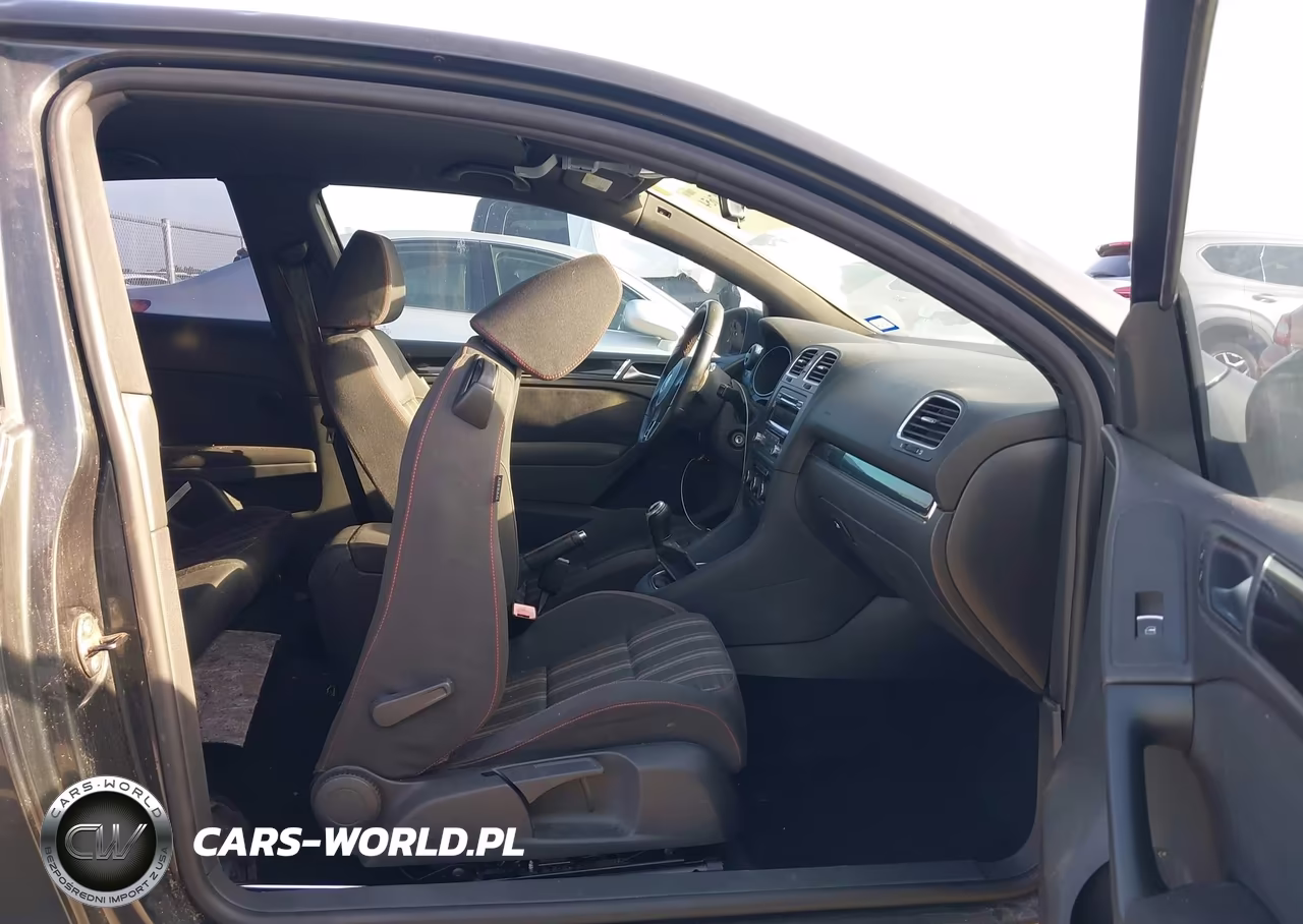 2012 Volkswagen Gti 2-Door VIN:WVWEV7AJ0CW023285 - 5