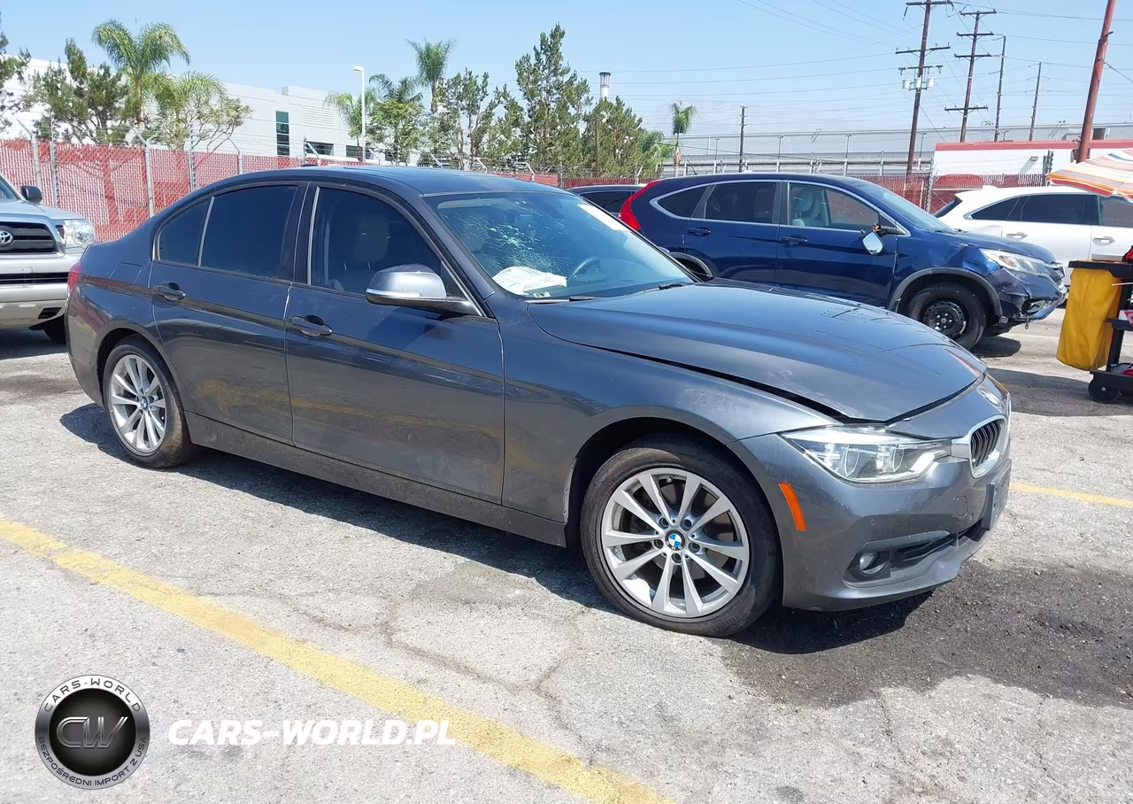 2018 BMW 320I – zdjęcie 1 z 17