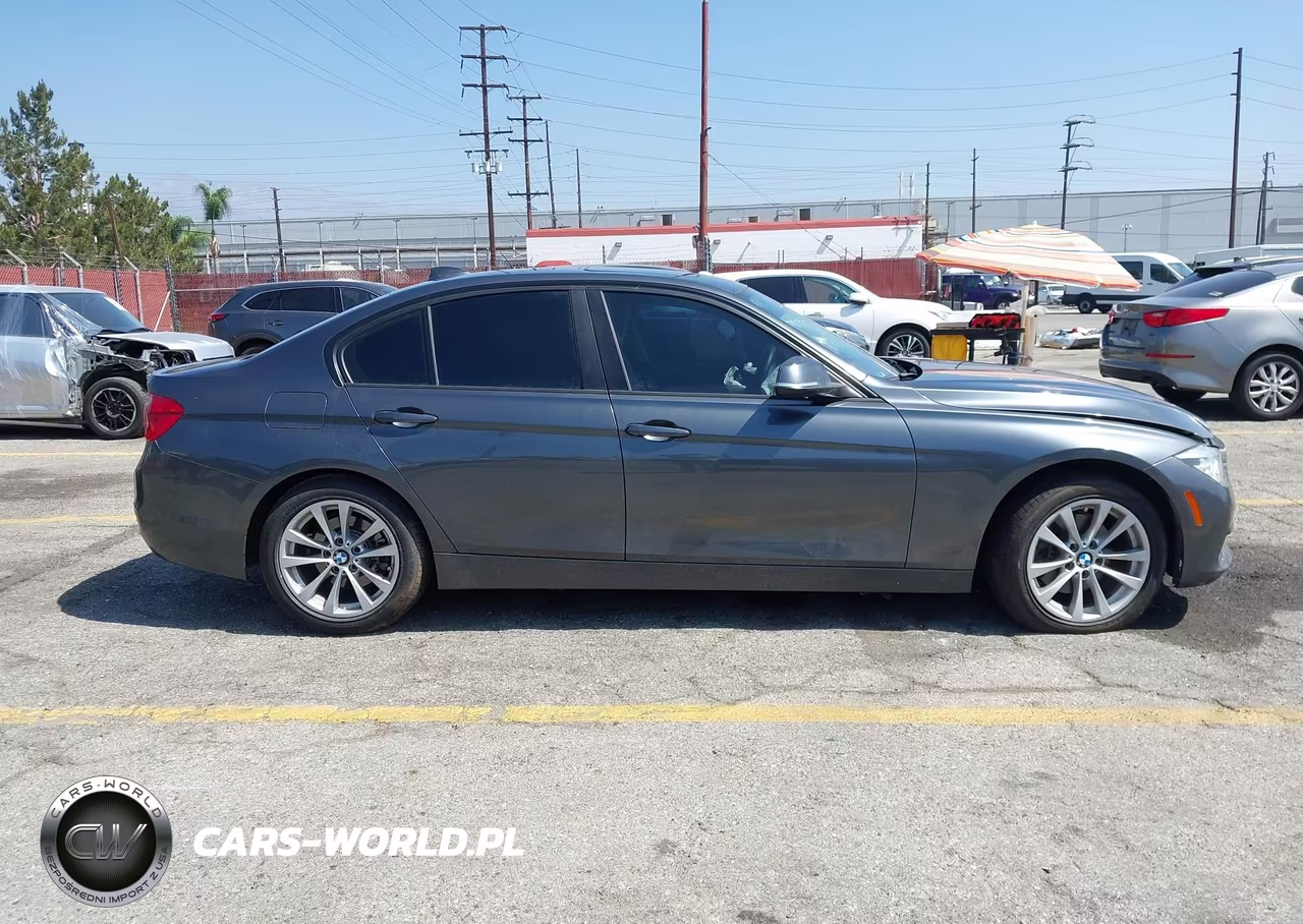 2018 BMW 320I VIN:WBA8A9C51JAH12833 - 14