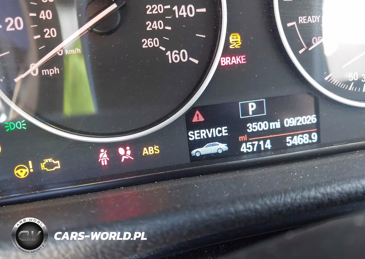 2018 BMW 320I VIN:WBA8A9C51JAH12833 - 16