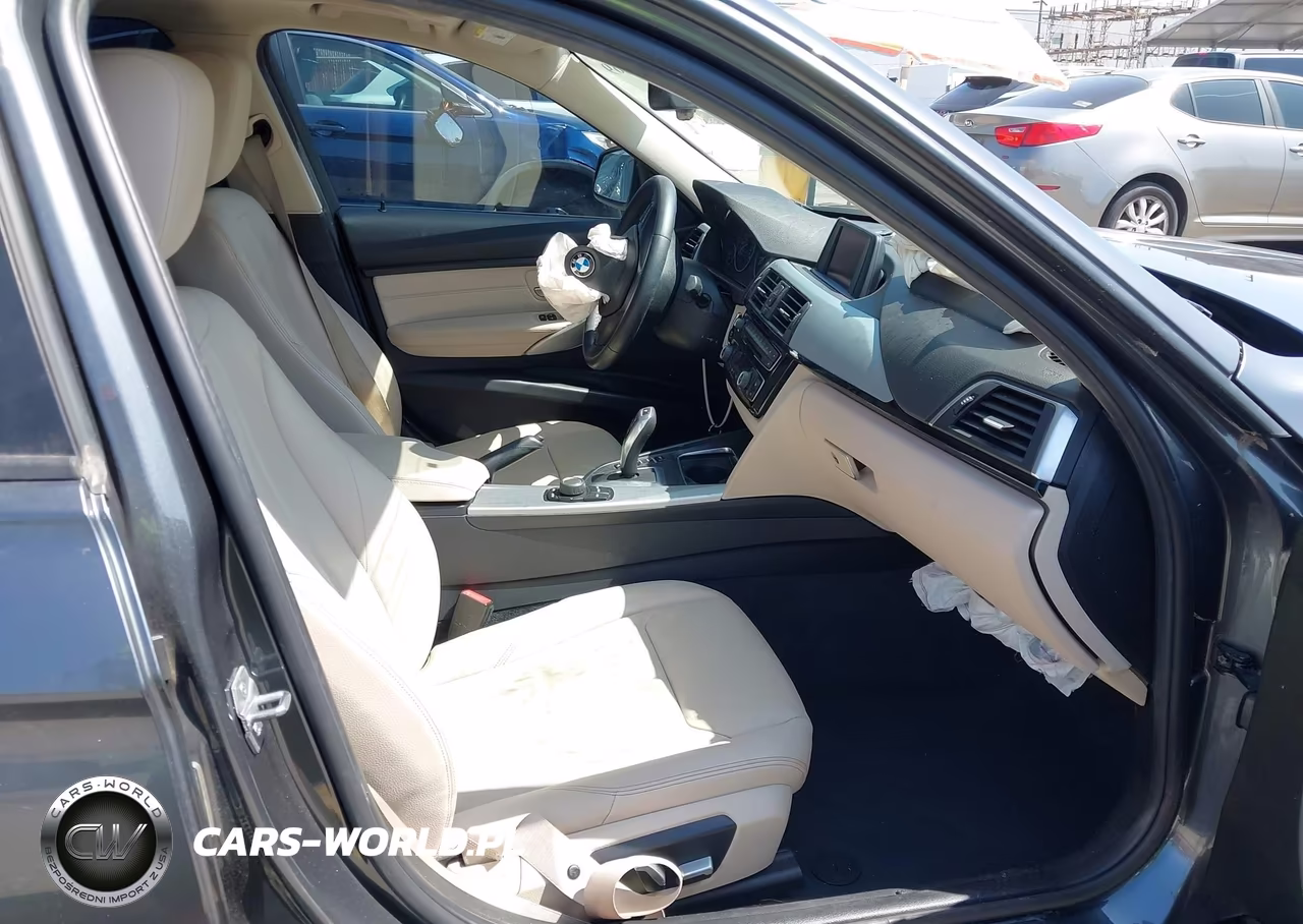 2018 BMW 320I VIN:WBA8A9C51JAH12833 - 5