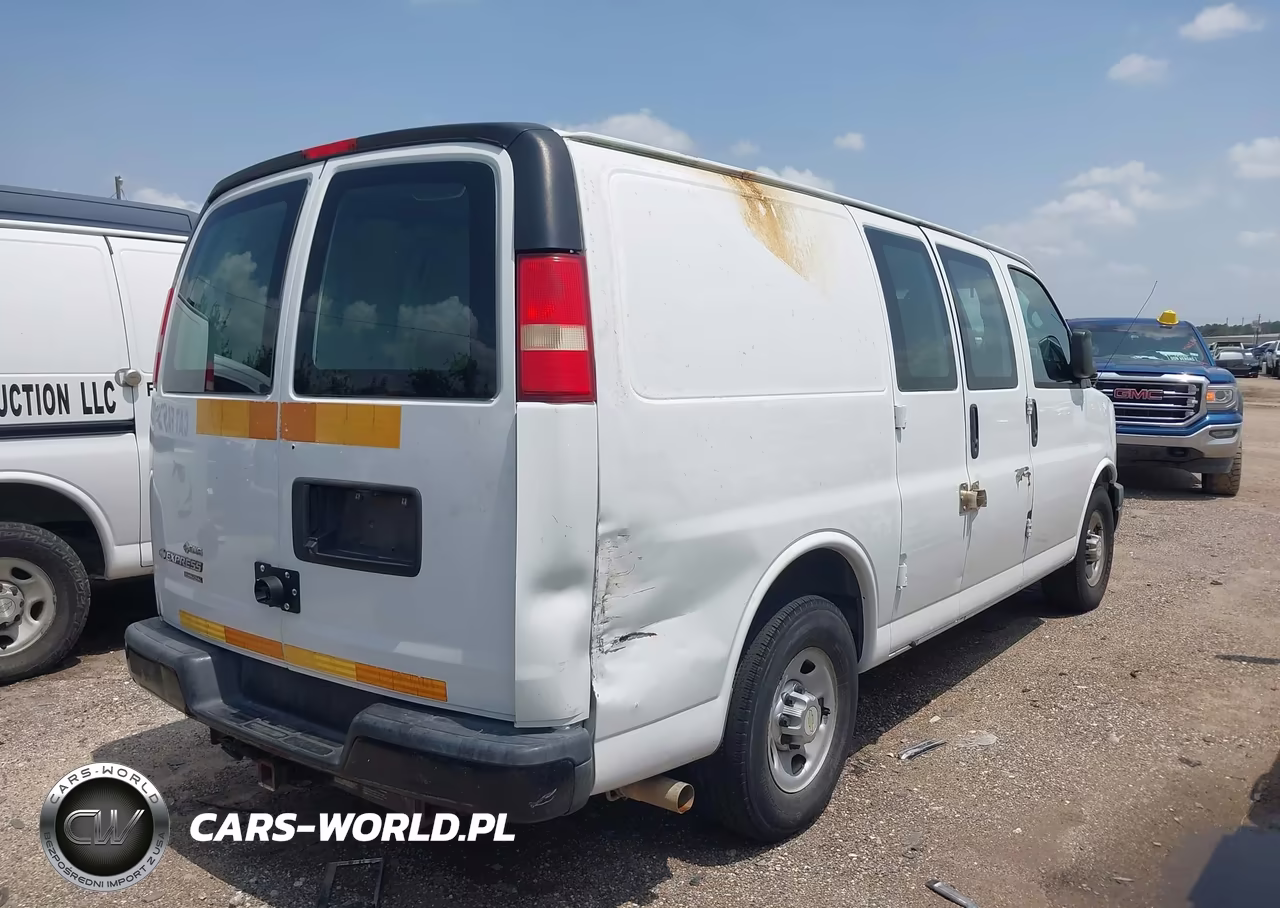 2013 Chevrolet Express 2500 Work Van VIN:1GCWGFCB1D1902548 - 4