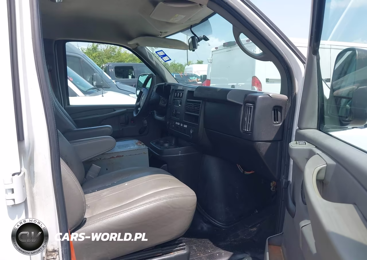 2013 Chevrolet Express 2500 Work Van VIN:1GCWGFCB1D1902548 - 5