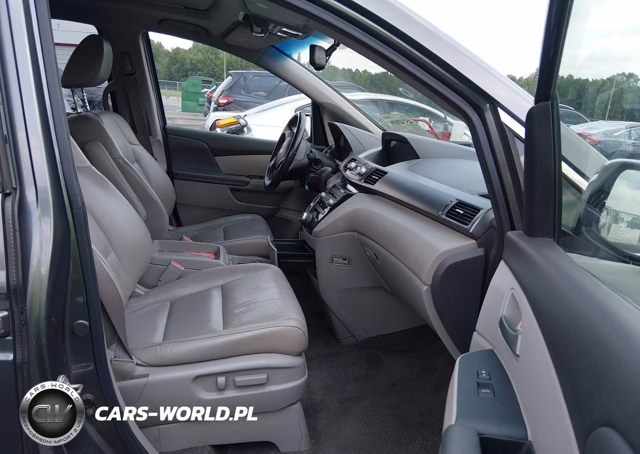 2011 Honda Odyssey Touring-Touring Elite VIN:5FNRL5H98BB062295 - 5