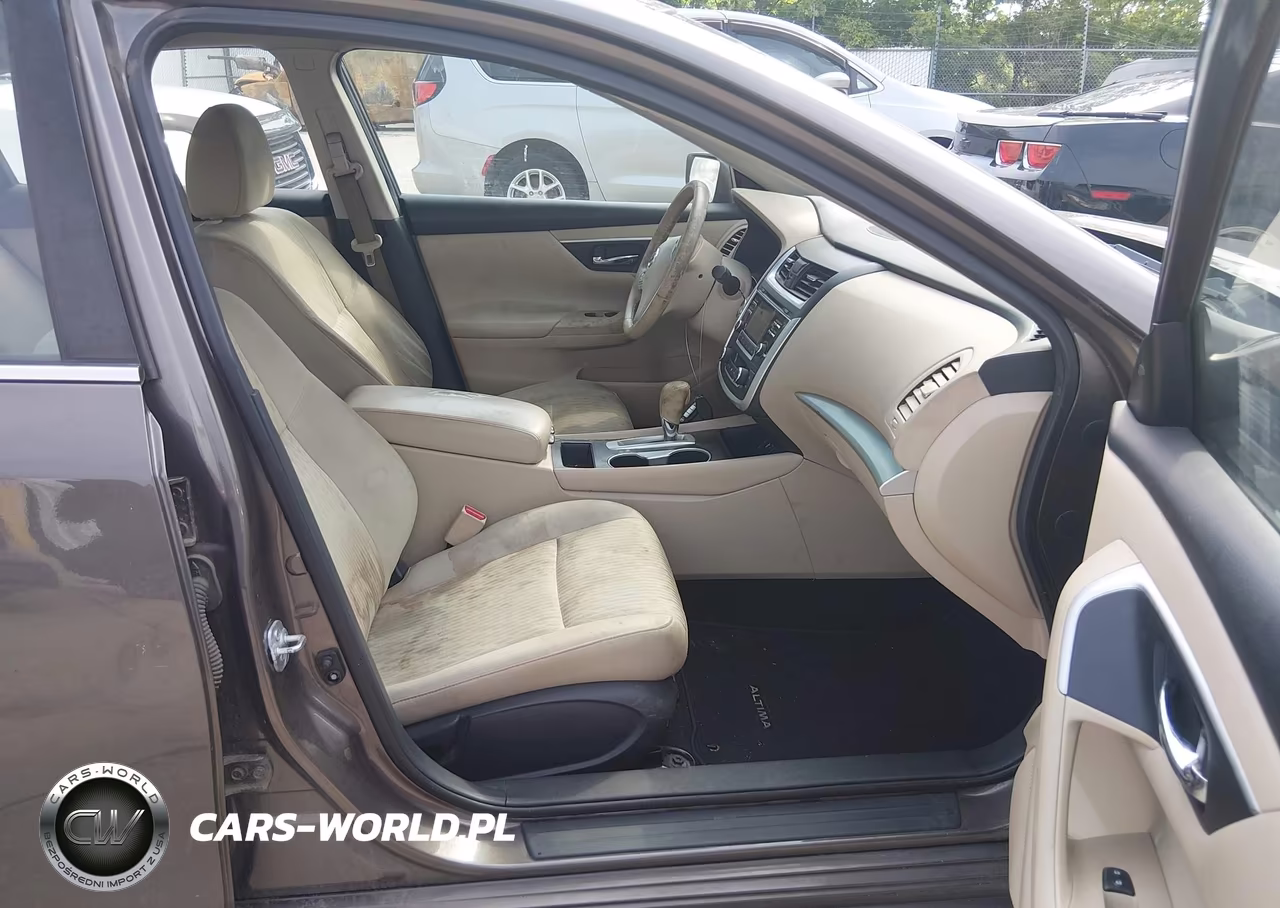 2017 Nissan Altima 2.5 Sv VIN:1N4AL3AP5HC175255 - 5