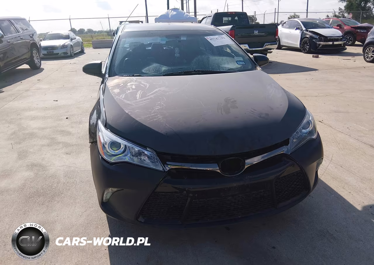 2015 Toyota Camry Se VIN:4T1BF1FK4FU024739 - 12