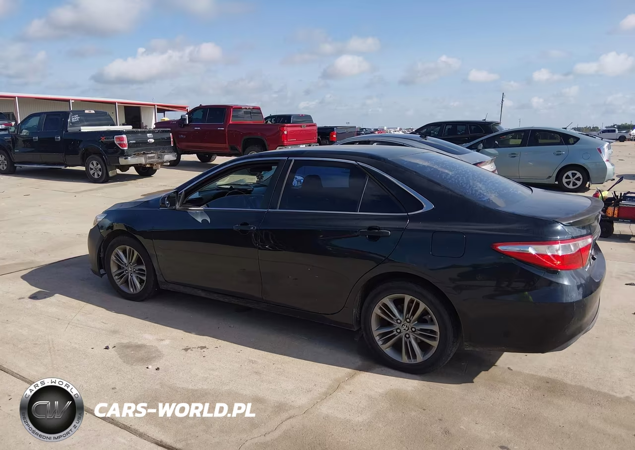 2015 Toyota Camry Se VIN:4T1BF1FK4FU024739 - 14