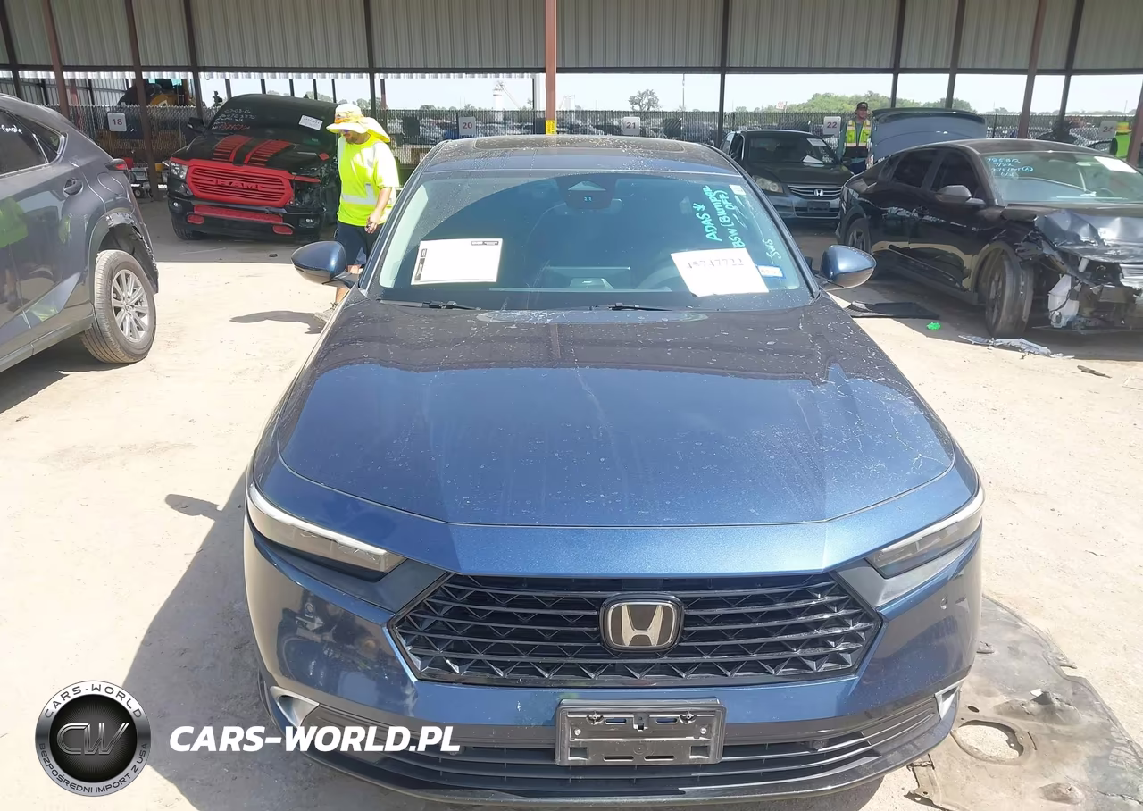 2024 Honda Accord Hybrid Touring VIN:1HGCY2F85RA031543 - 12