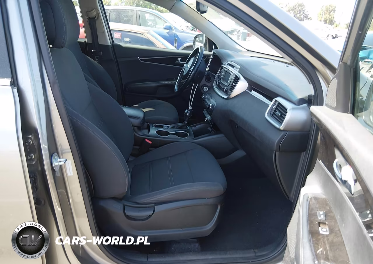 2016 Kia Sorento 2.4L Lx VIN:5XYPG4A37GG043393 - 5
