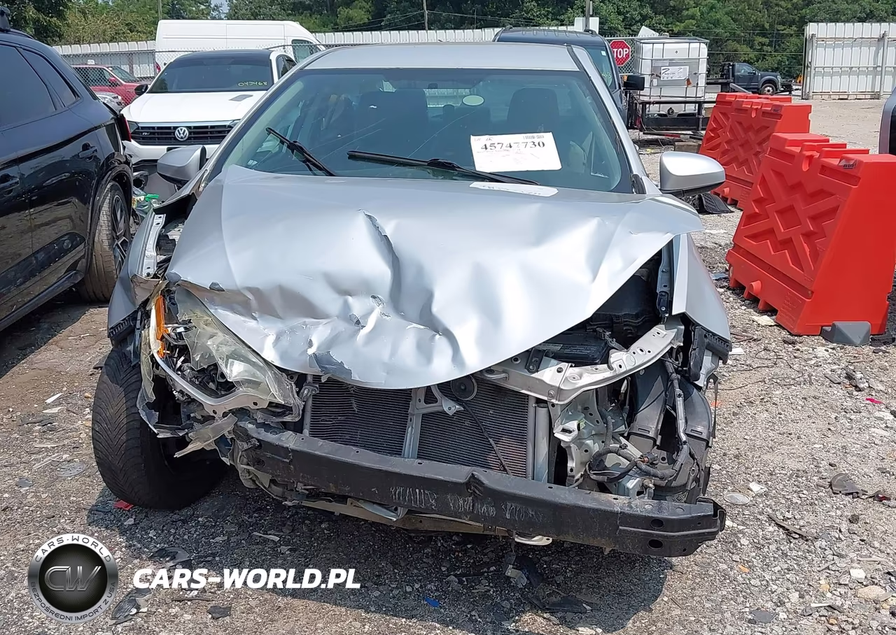 2015 Toyota Corolla Le VIN:2T1BURHE0FC481013 - 6