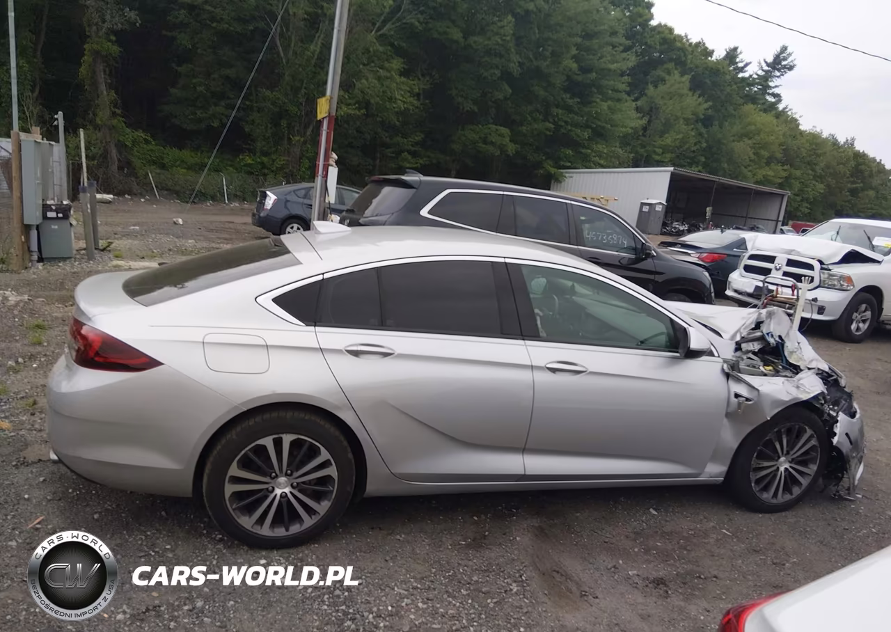 2018 Buick Regal Sportback Essence VIN:W04GP6SX0J1133581 - 13