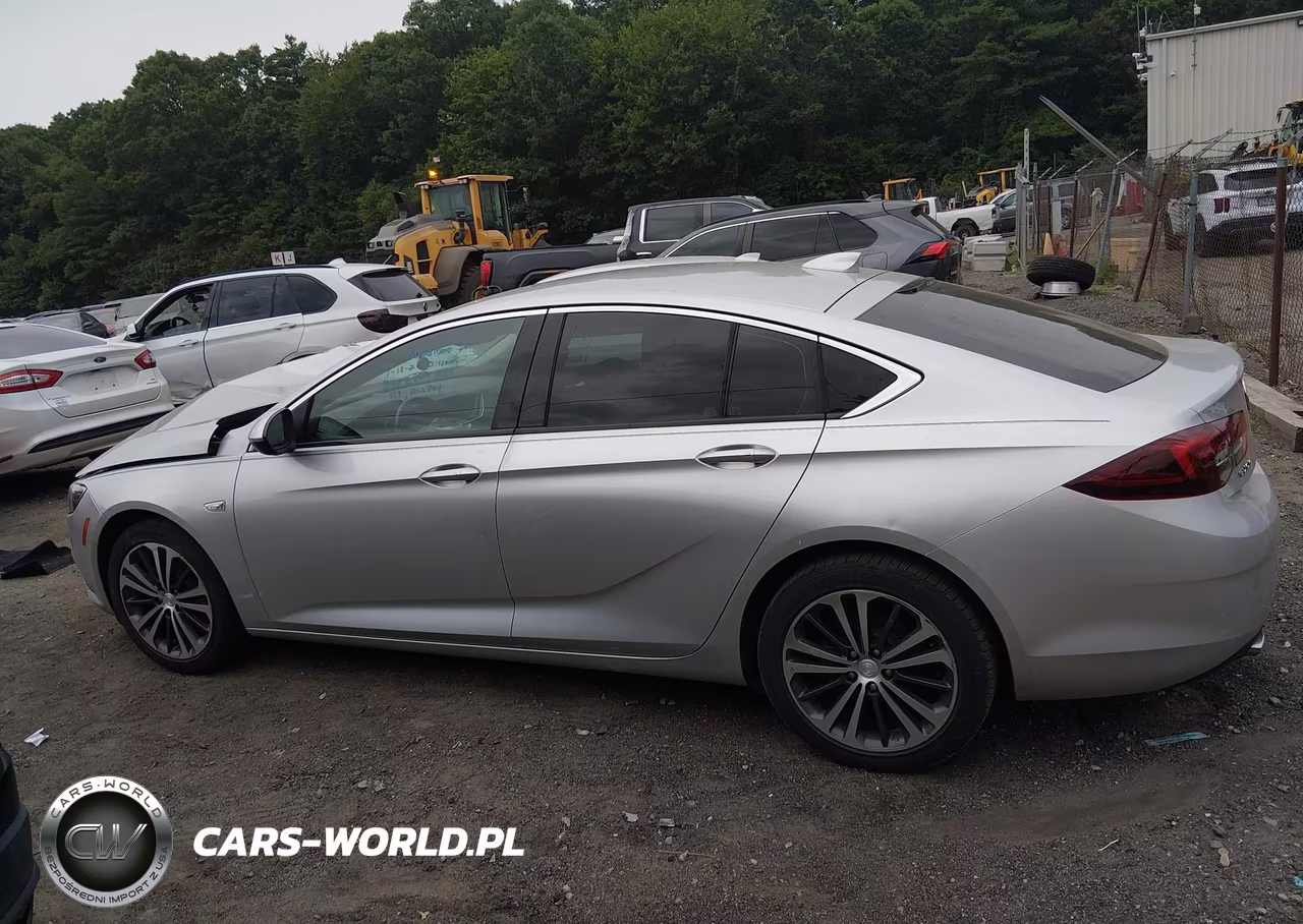 2018 Buick Regal Sportback Essence VIN:W04GP6SX0J1133581 - 14