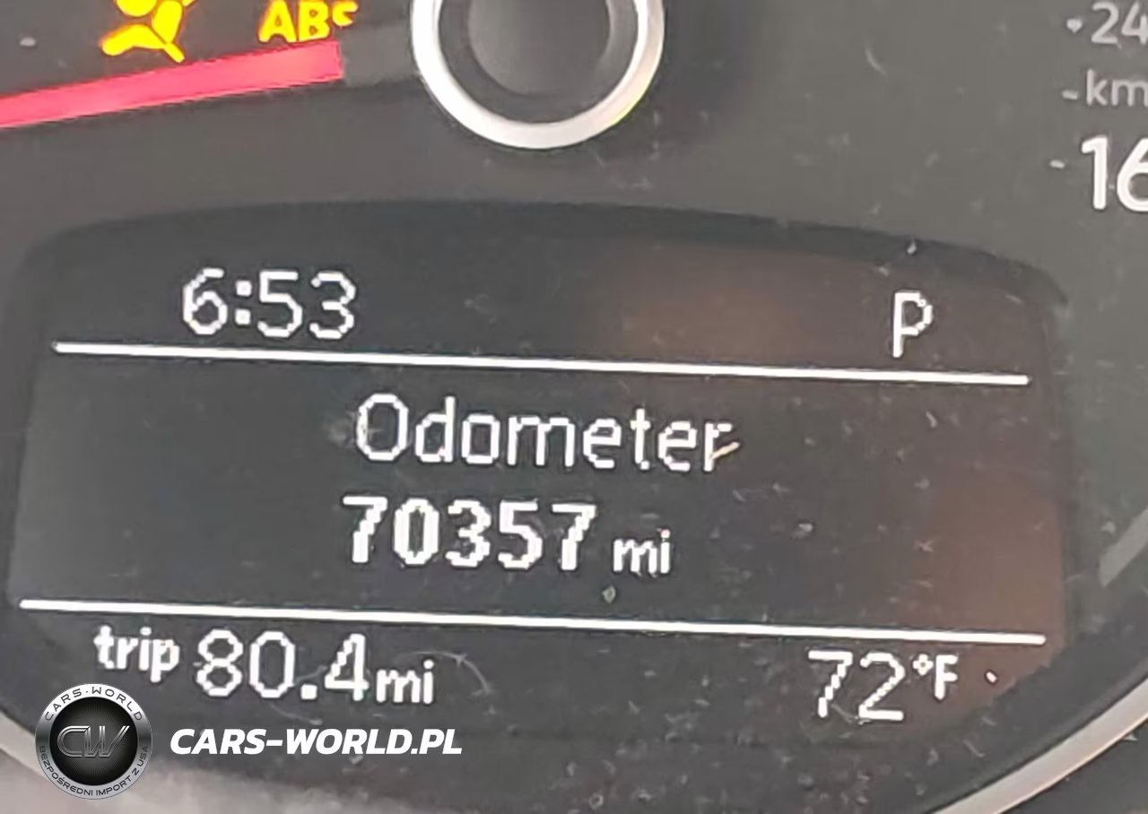 2018 Volkswagen Beetle 2.0T Coast-2.0T S VIN:3VWFD7AT6JM710127 - 15