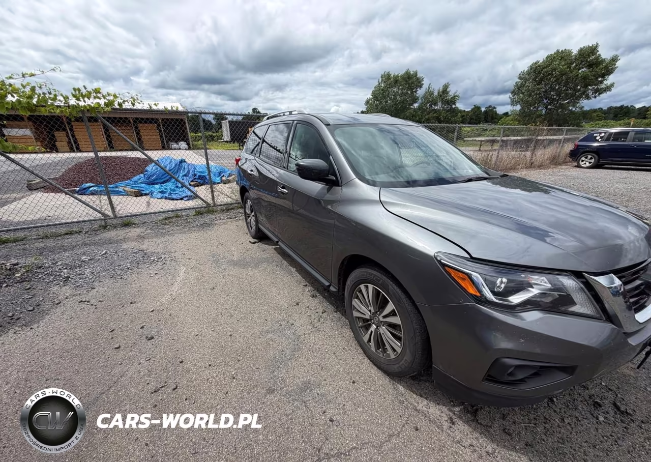 2019 Nissan Pathfinder Sv