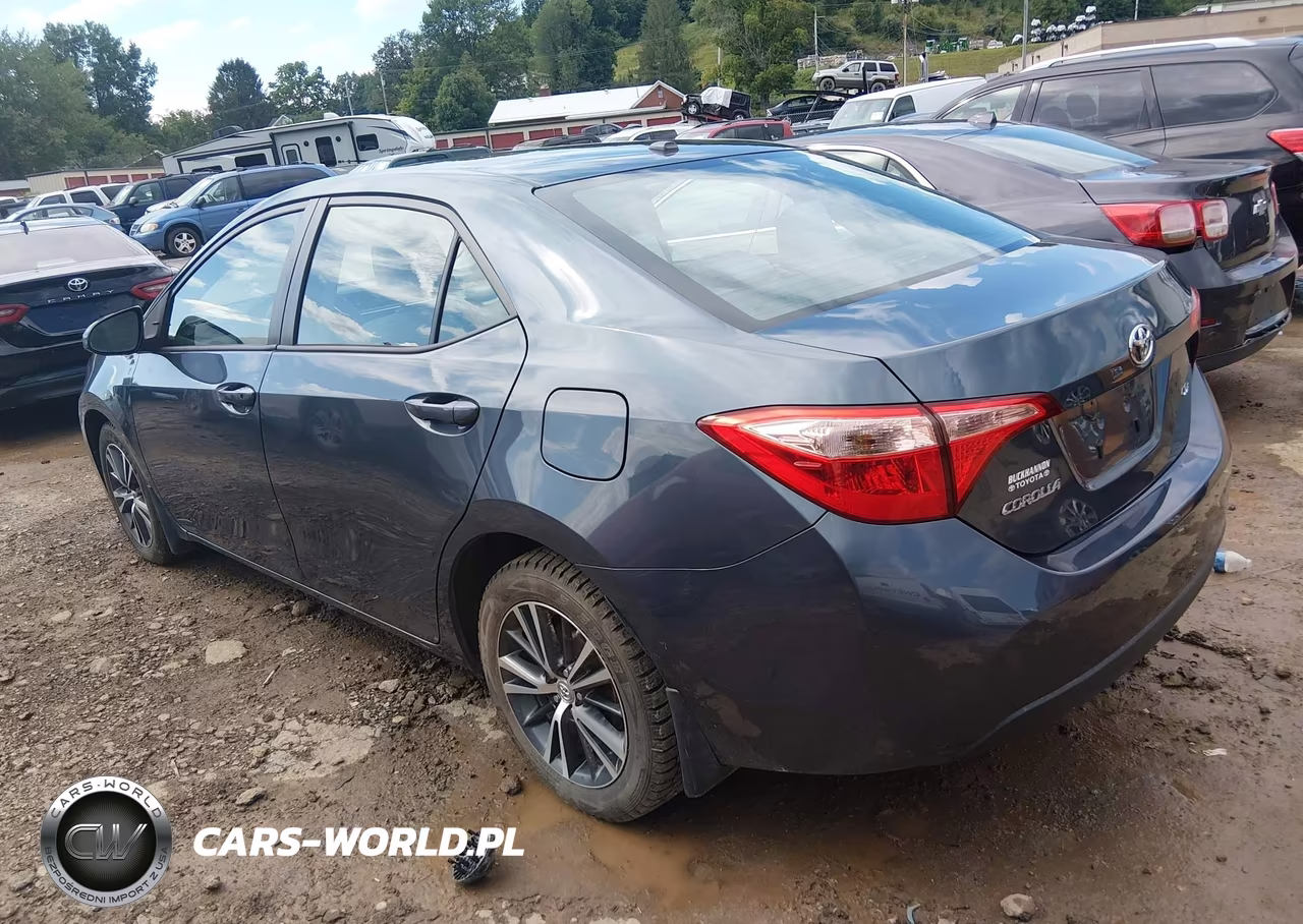 2019 Toyota Corolla Le VIN:2T1BURHE5KC191411 - 3