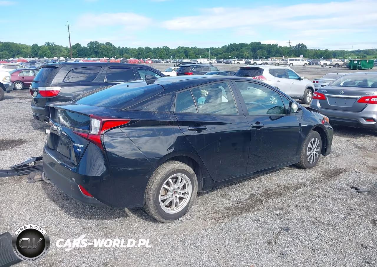 2022 Toyota Prius Xle Awd-E VIN:JTDL9MFU8N3034617 - 4
