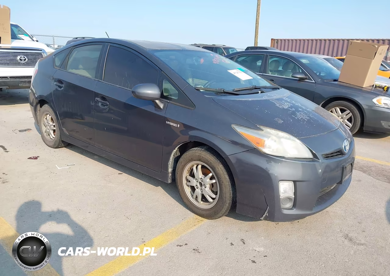 2011 Toyota Prius Two – zdjęcie 1 z 17