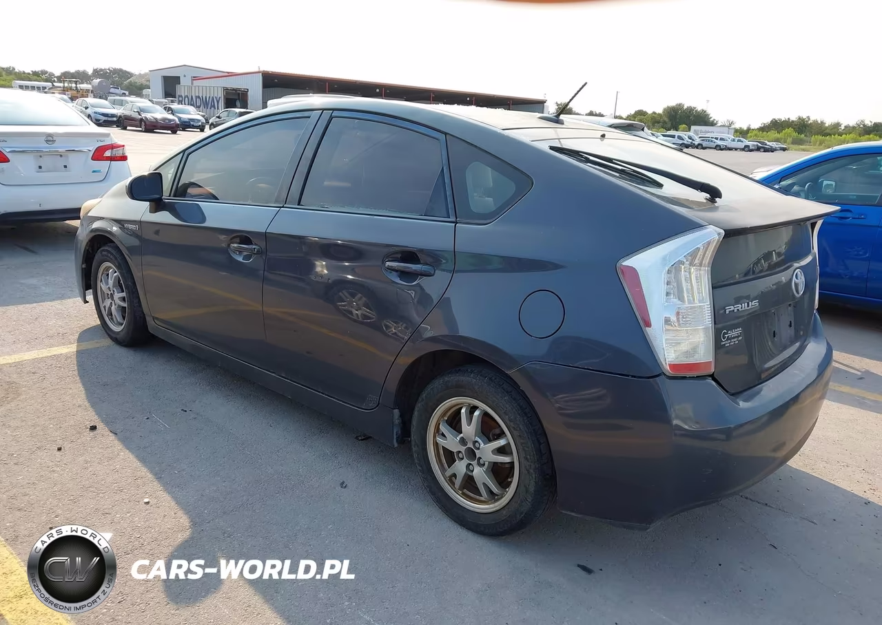 2011 Toyota Prius Two VIN:JTDKN3DU4B0284812 - 3
