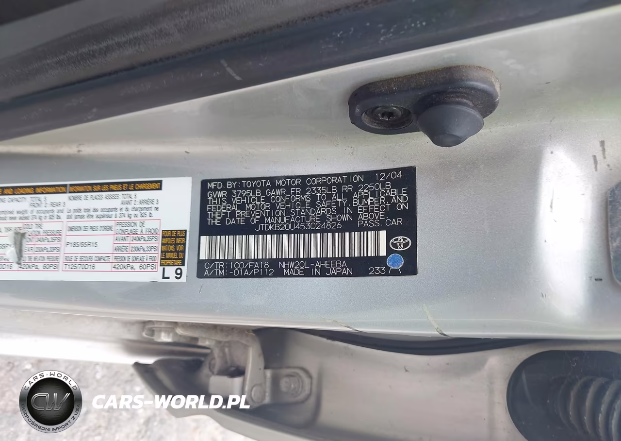 2005 Toyota Prius VIN:JTDKB20U453024826 - 9