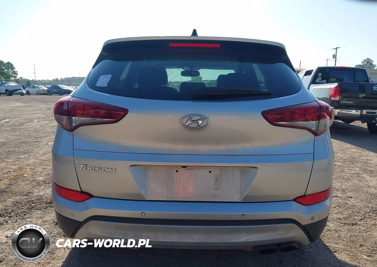 2018 Hyundai Tucson Value VIN:KM8J33A28JU804212 - 16