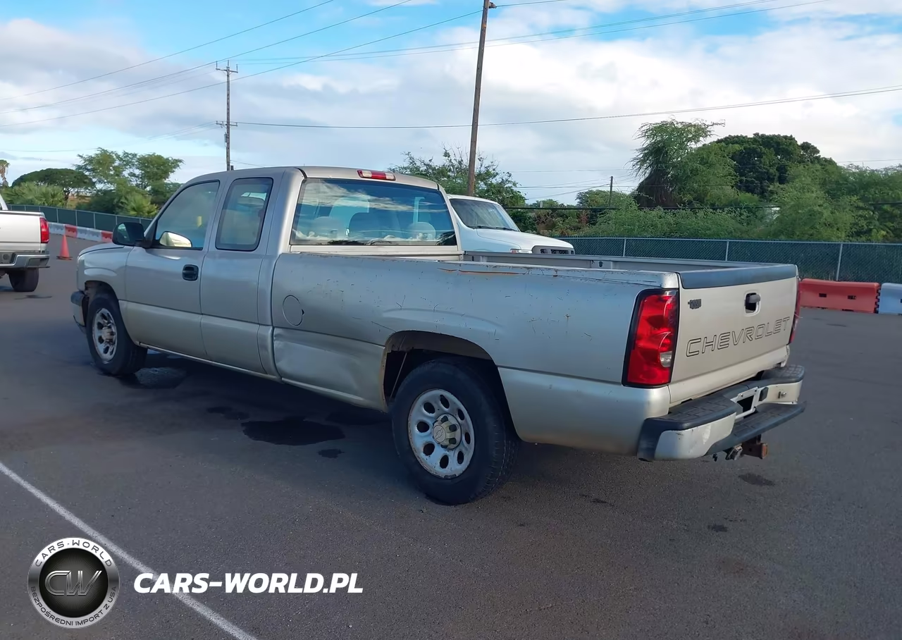 2007 Chevrolet Silverado 1500 Classic Work Truck VIN:1GCEC19Z07E127350 - 3