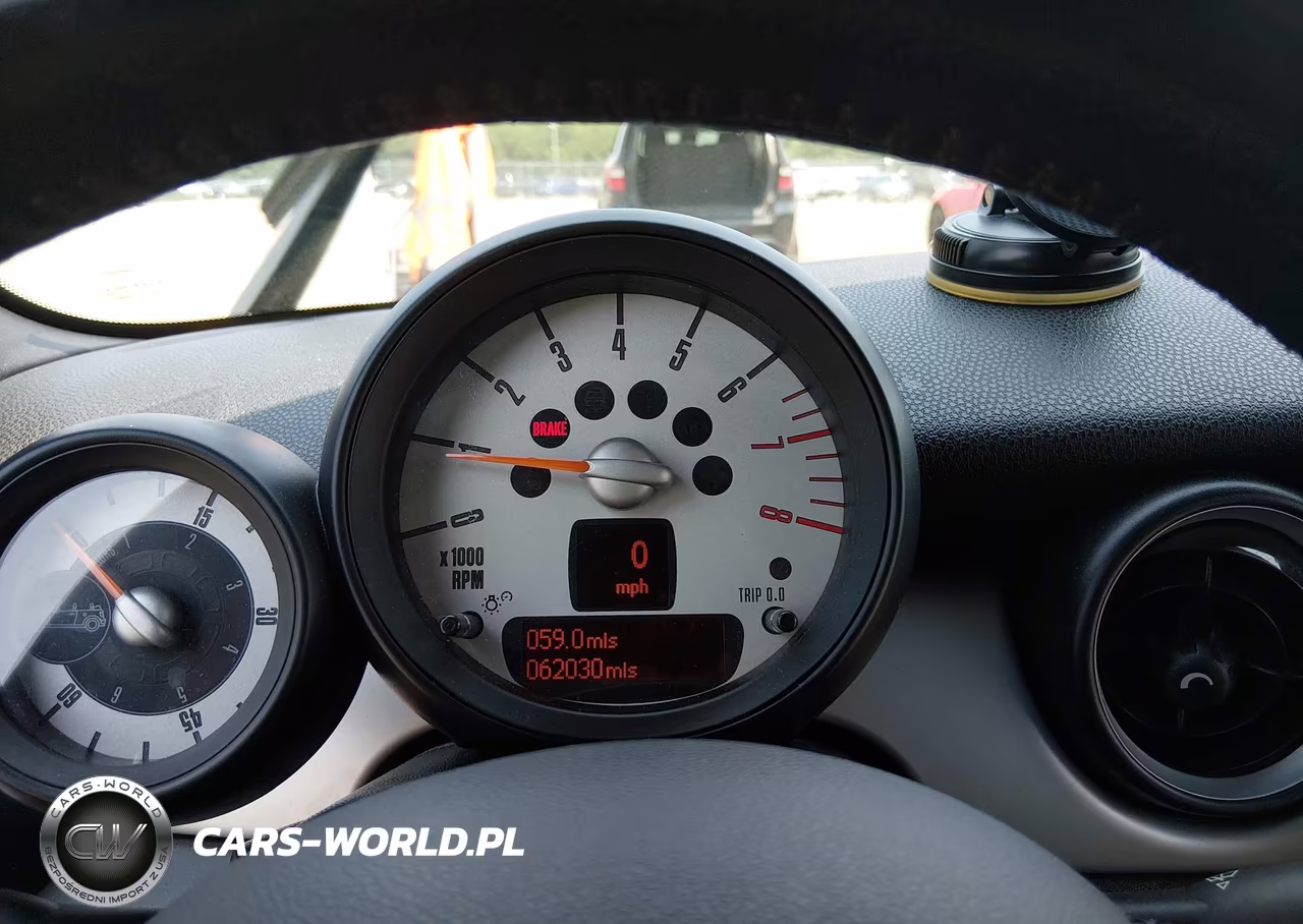 2011 Mini Cooper VIN:WMWZN3C53BTZ89525 - 7