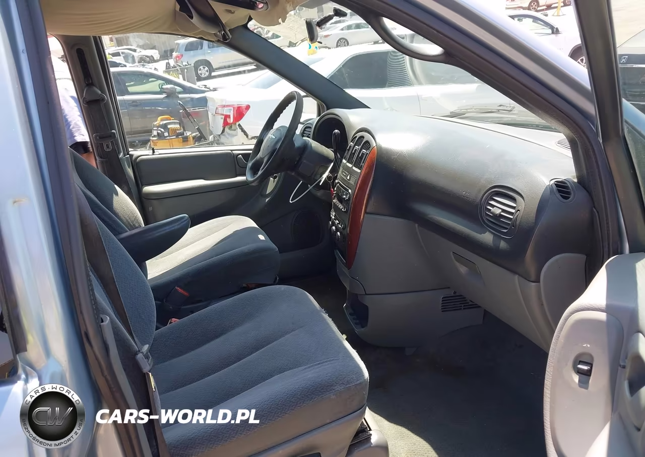 2005 Chrysler Town & Country Lx VIN:2C4GP44R55R123445 - 5