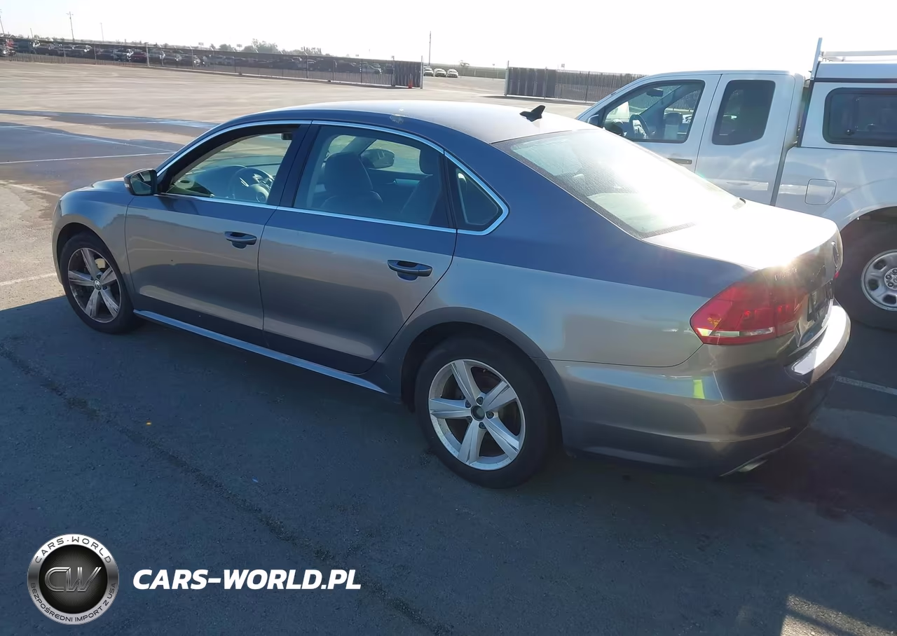 2013 Volkswagen Passat 2.5L Se VIN:1VWBP7A39DC018228 - 3