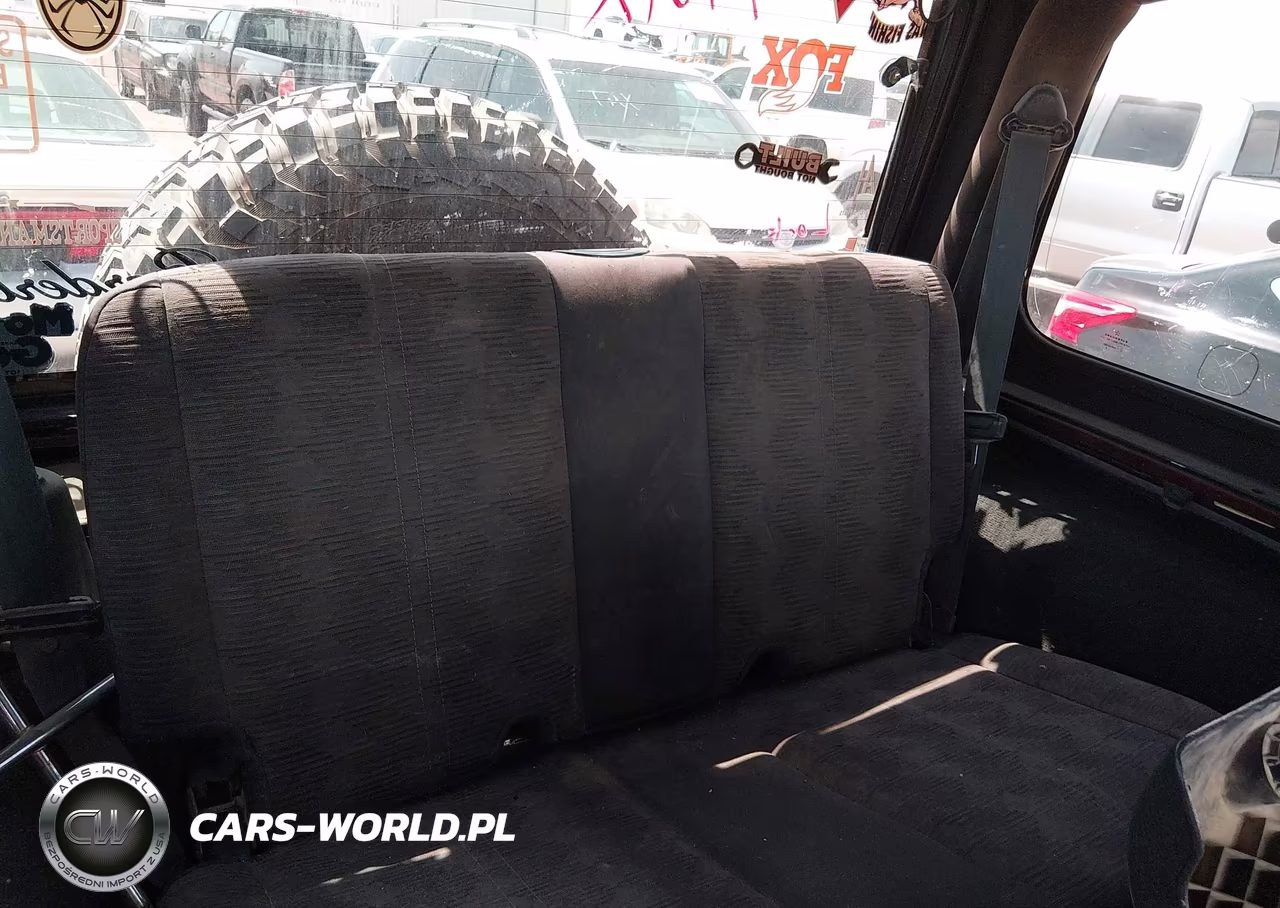 2003 Jeep Wrangler Sport VIN:1J4FA49S43P327834 - 8