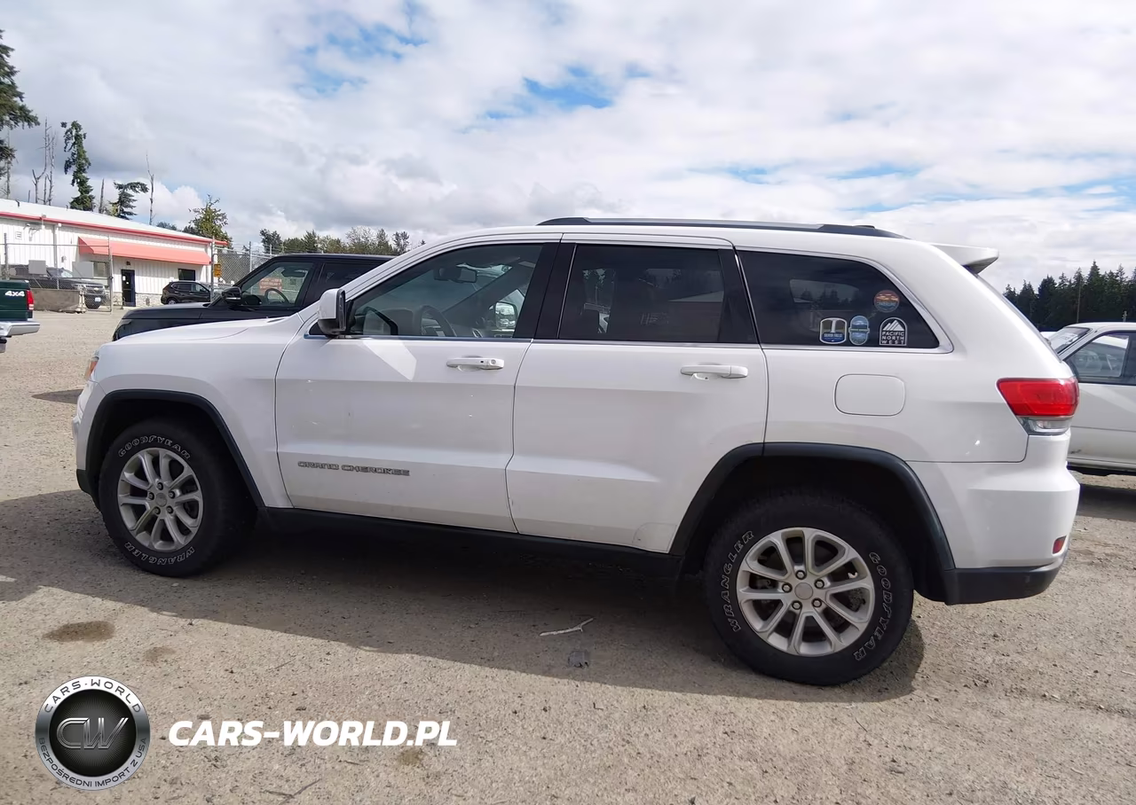 2016 Jeep Grand Cherokee Laredo VIN:1C4RJFAG5GC302394 - 14