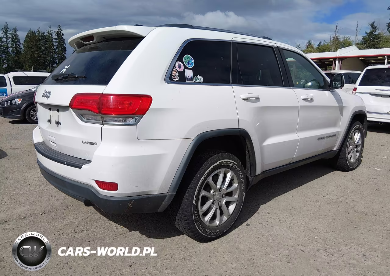 2016 Jeep Grand Cherokee Laredo VIN:1C4RJFAG5GC302394 - 4