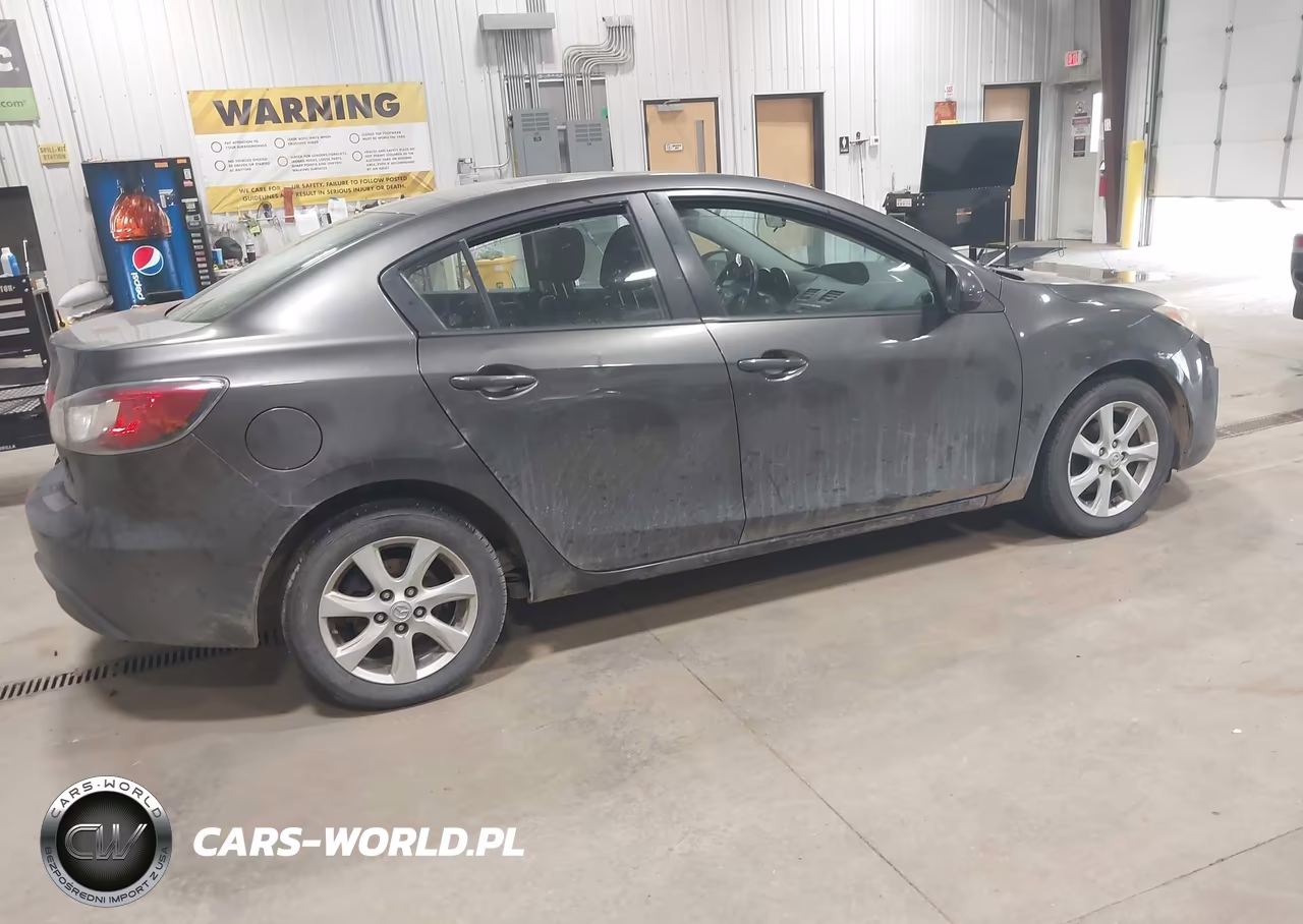 2010 Mazda Mazda3 I Touring VIN:JM1BL1SF1A1339403 - 4