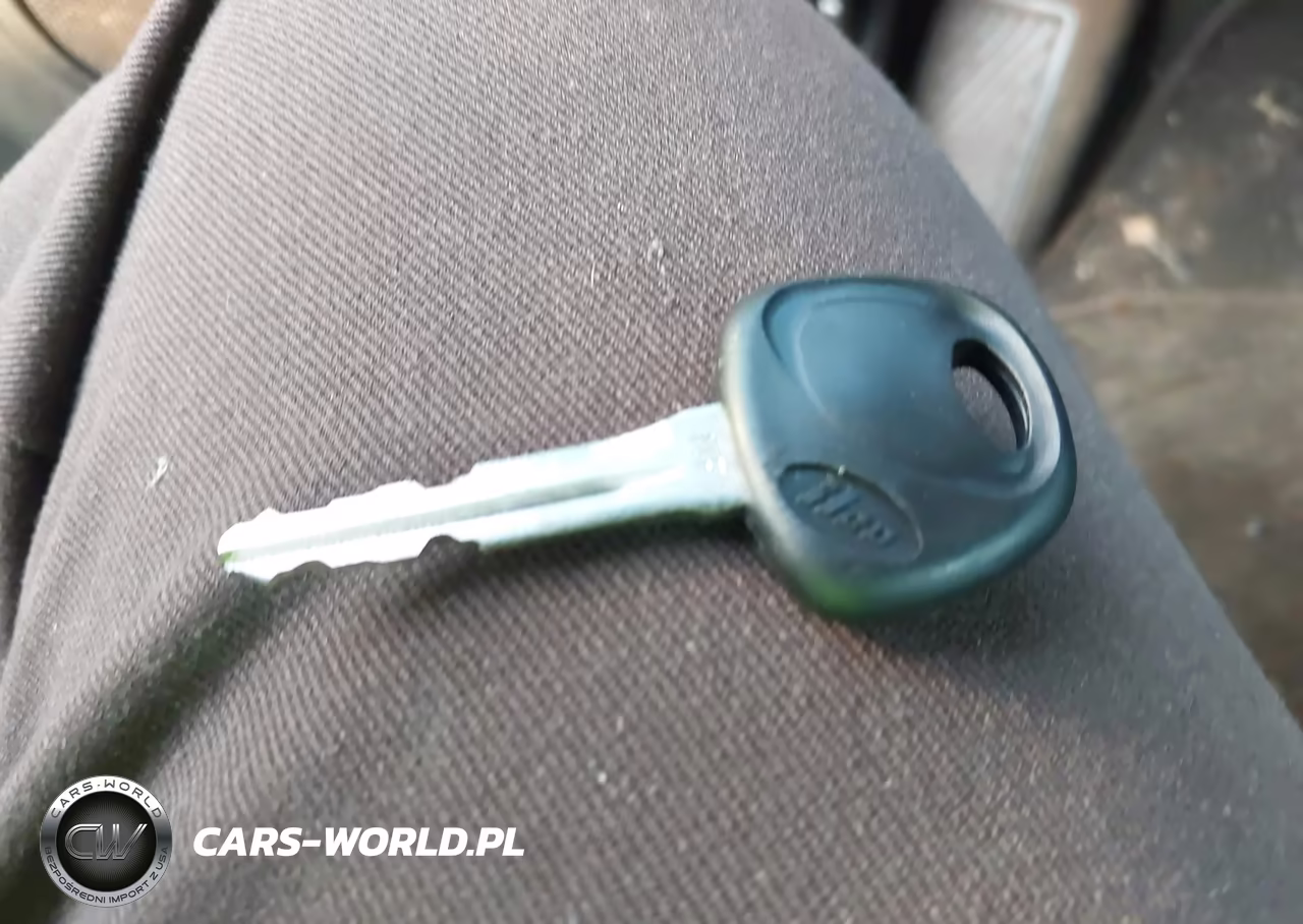 2013 Kia Soul VIN:KNDJT2A55D7494208 - 11