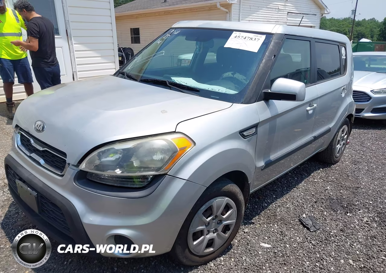 2013 Kia Soul VIN:KNDJT2A55D7494208 - 2