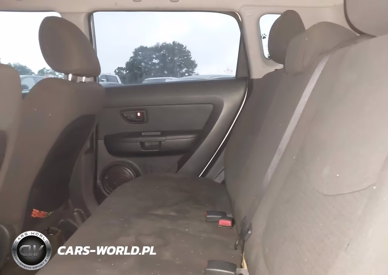 2013 Kia Soul VIN:KNDJT2A55D7494208 - 8