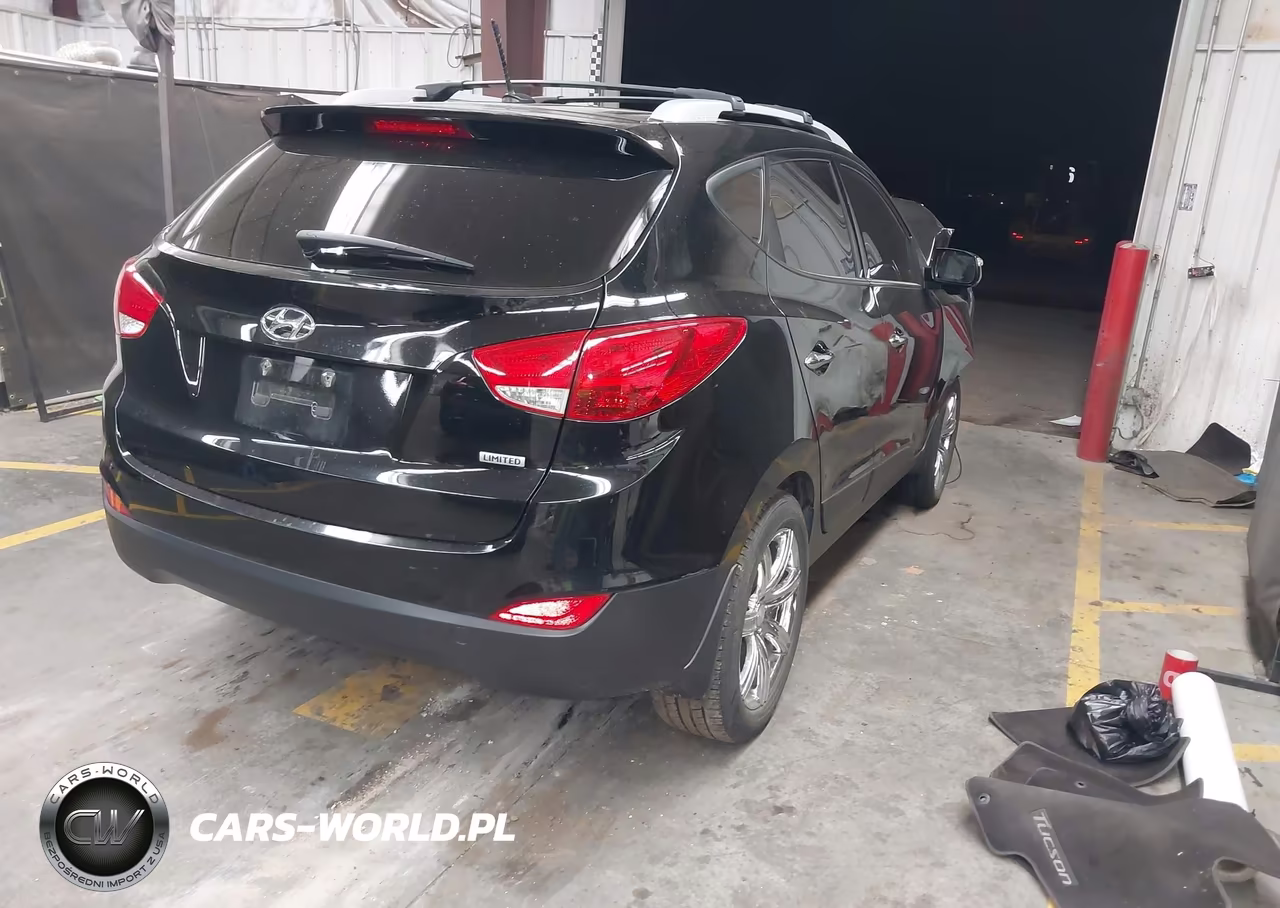2012 Hyundai Tucson Limited VIN:KM8JU3AC5CU524269 - 4